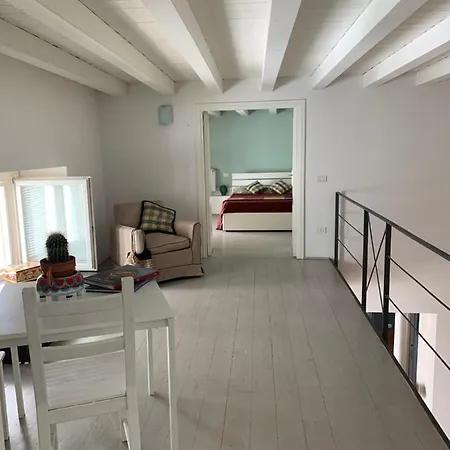 Palazzo Sambuca - & Apartmán