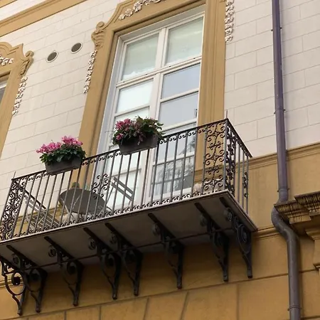 Palazzo Sambuca - & Apartment Palermo