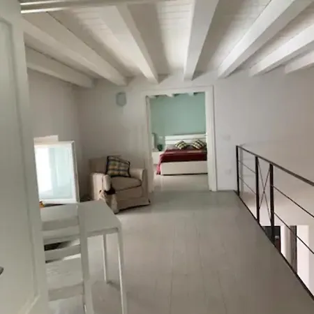Palazzo Sambuca - & *